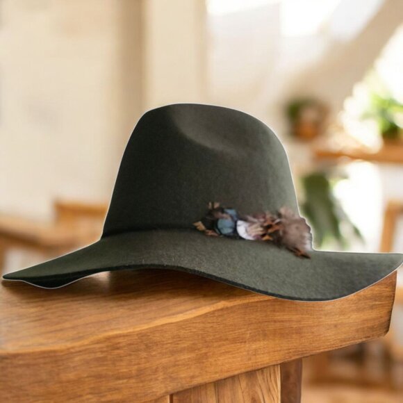PETER GRIMM  (OSFA ) "TRUE CHARACTER" Felted Wool Wide Brim Olive Green Hat - Picture 4 of 7